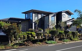 Totara Parklands Entire Guesthouse